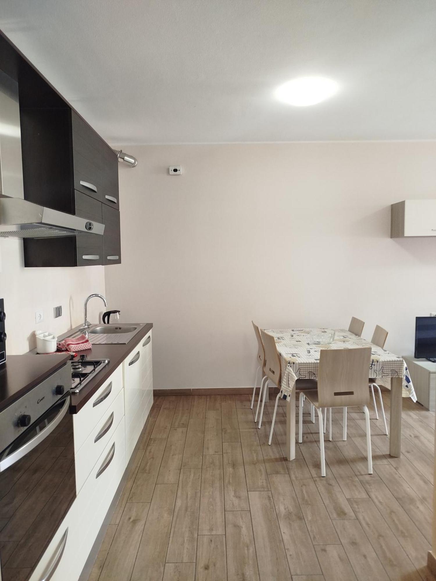 Апартаменты Gloria House Леванто Экстерьер фото