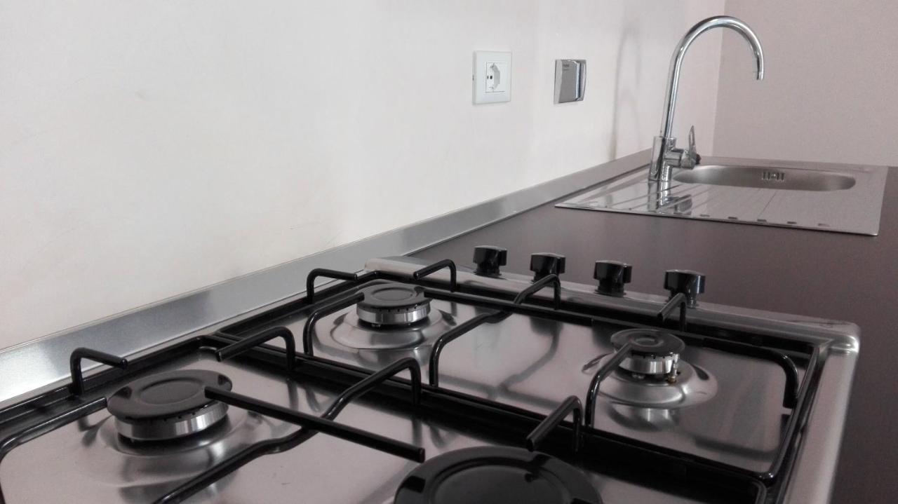 Апартаменты Gloria House Леванто Экстерьер фото